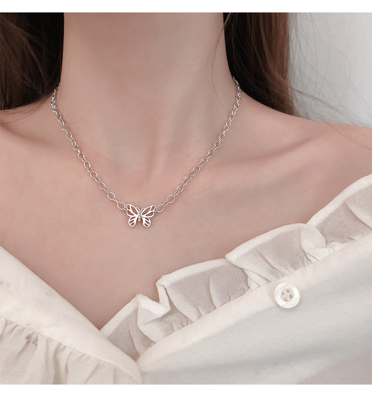 vòng cổ Hợp Kim Mặt Hình Bướm Đính Đá Sang Trọng Cho Nữ