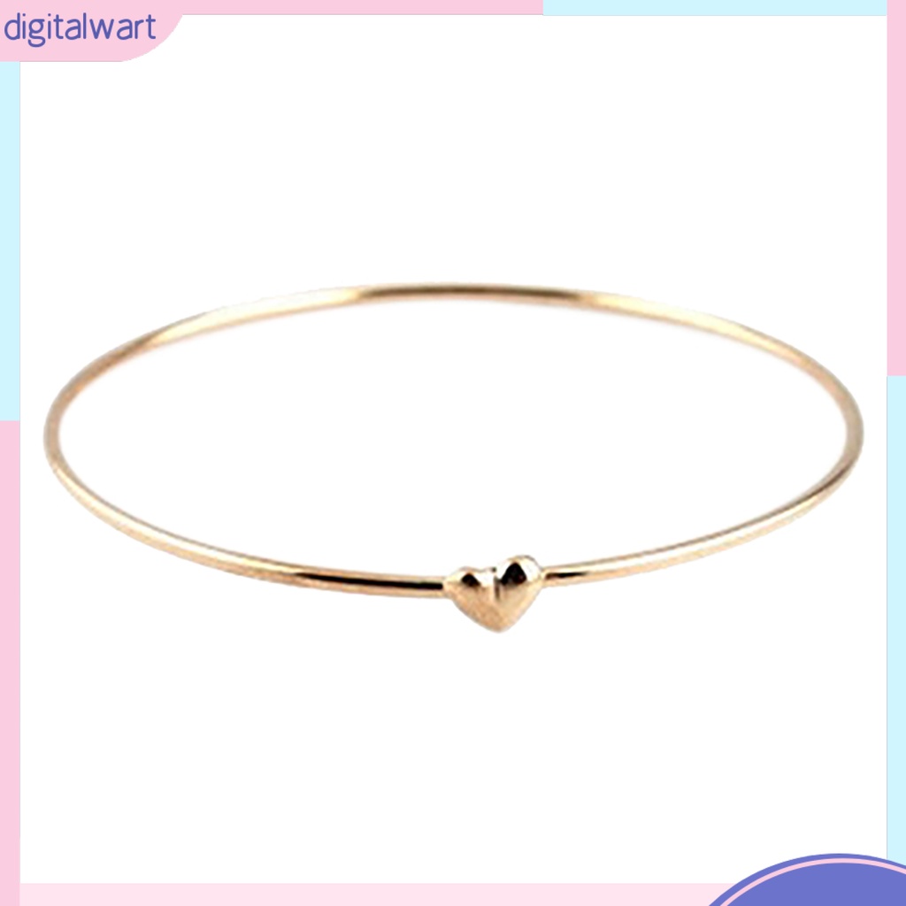 Vòng tay thiết kế trái tim nhỏ nhắn xinh xắn đơn giản dễ thương dành cho nữ