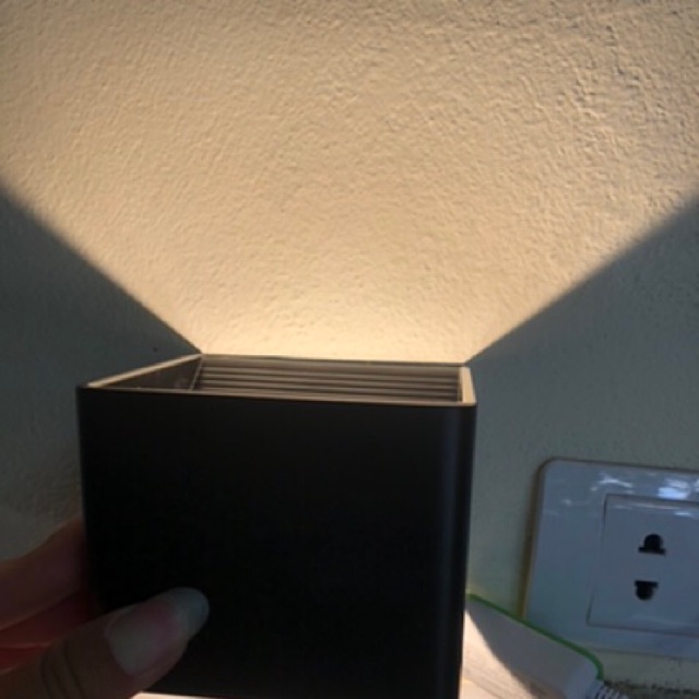ĐÈN LED GẮN TƯỜNG đèn hắt tường 2 đầu ngoài tròi chống nước chỉnh được góc