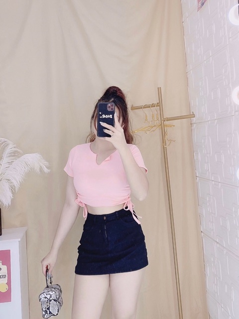 Áo kiểu nữ tay ngắn rút hai bên đơn giản