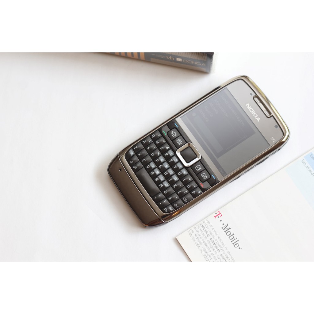 Điện thoại Nokia E71