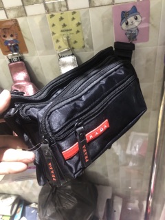 Túi đeo chéo nam thời trang
