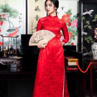 Set bộ áo dài gấm phối hạt cao cấp.