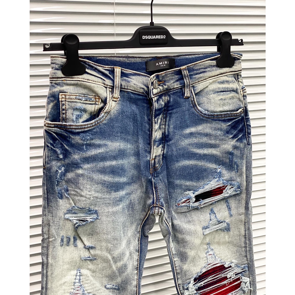 Quần Jean Amiri rách vá wash đỏ LA on web