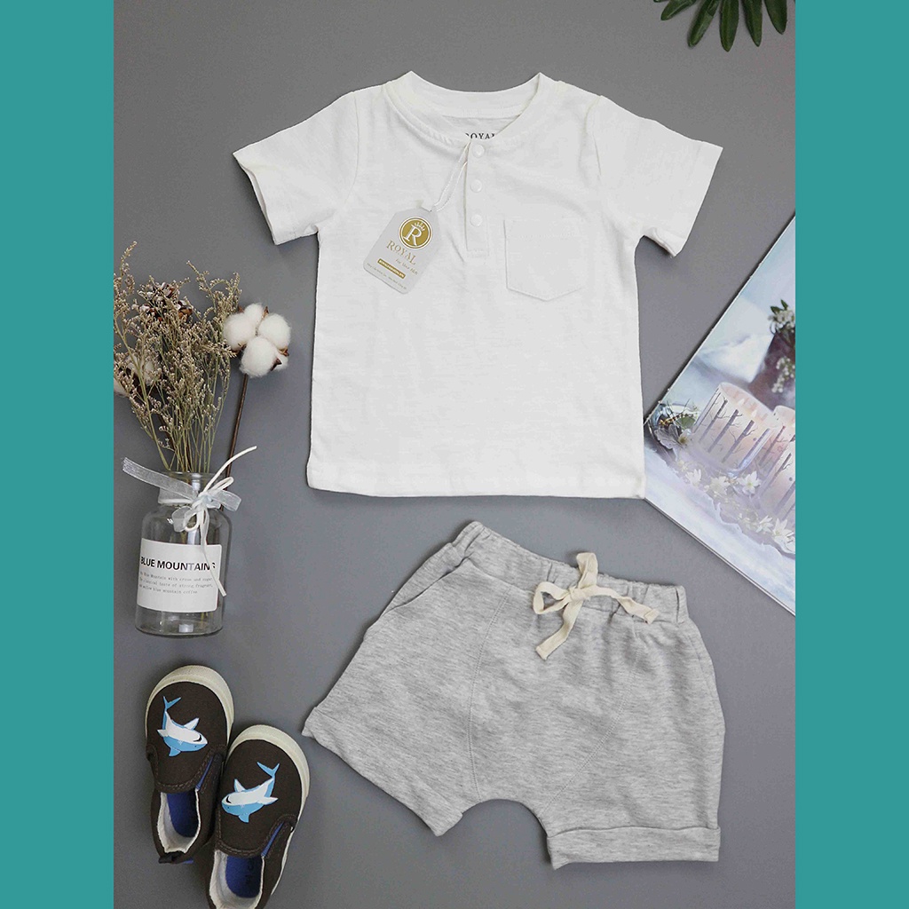 Đồ bộ bé trai, áo thun trẻ em màu trắng cổ tròn quần thun cho Bé từ 6 tháng – 5 tuổi (RTN3811)