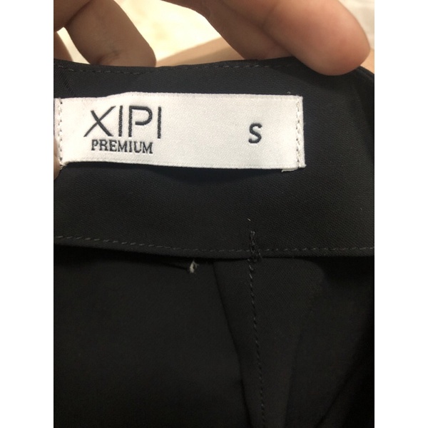 Pass/ thanh lý đồ cá nhân new: Áo dài Xipi