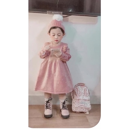 váy len chấm hồng Hm