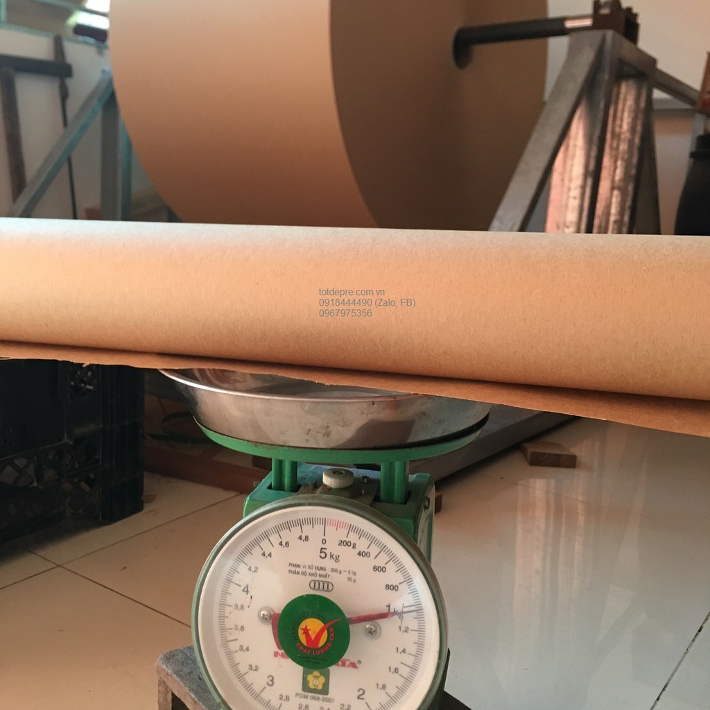 Cuộn giấy xi măng  loại dày mịn dùng gói hàng tiêu chuẩn hoặc gói thực phẩm