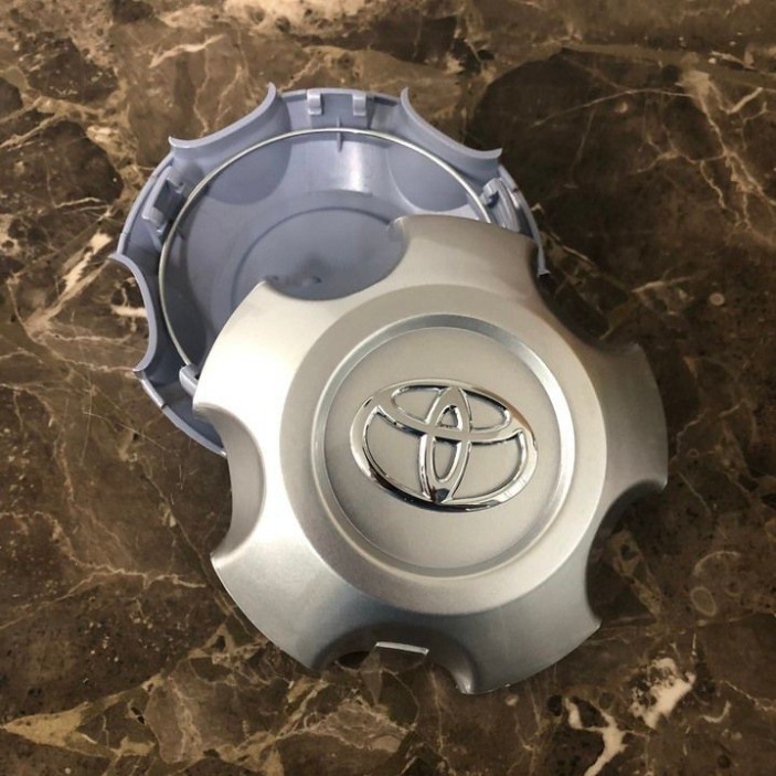 Sản Phẩm 1 chiếc Logo chụp mâm, ốp lazang xe Toyota Land Cruiser TY-037 (đời  2008, 2009, 2010, 2011, 2012, 2013, 2