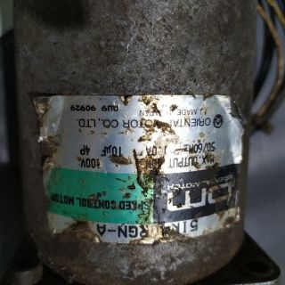 Motor giảm tốc
