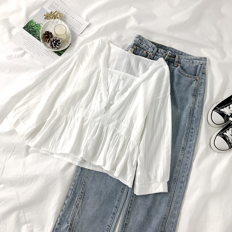 Áo xô trắng tay dài viền ren DA293