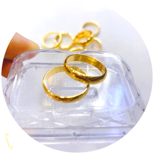 Nhẫn chỉ mạ vàng 8 cái