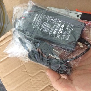 Nguồn 12v 5a adapter ( loại liền dây)