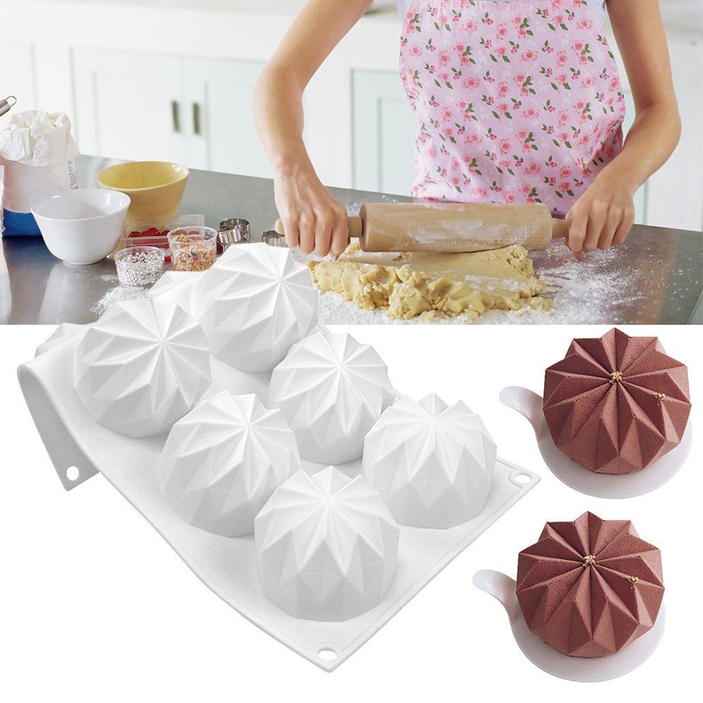 Khuôn Làm Bánh / Xà Phòng / Nến Thủ Công Hình 3D