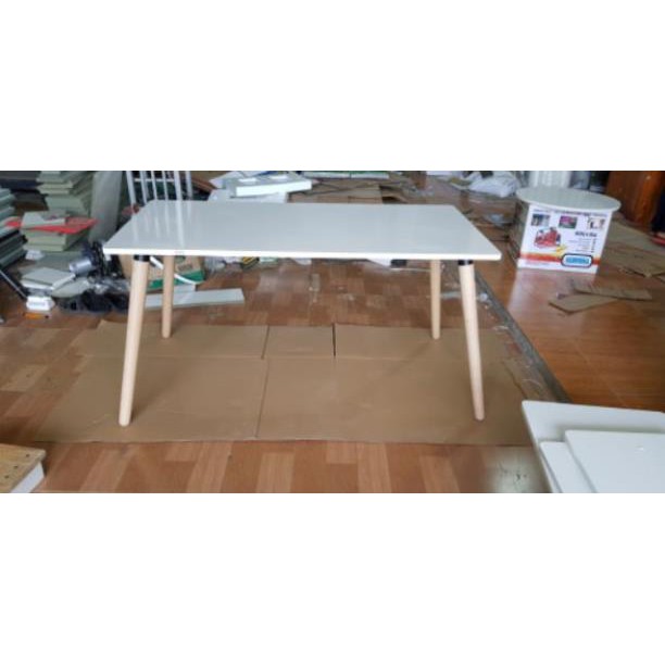 Bàn làm việc bàn học bàn ăn chân gỗ tần bì 60×120cm