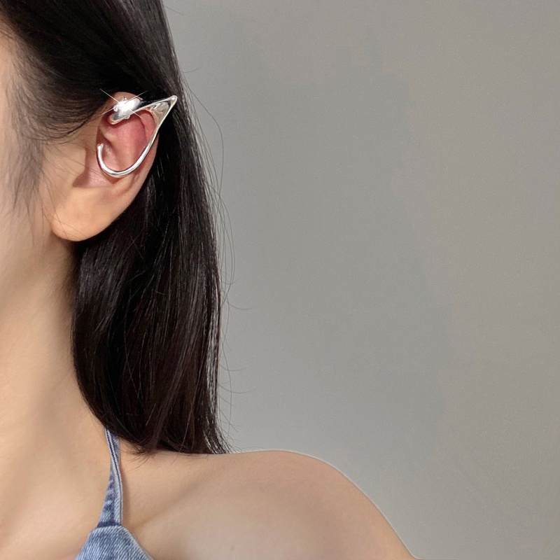 Khuyên kẹp vành tai phối tua rua phong cách cổ điển dành cho nữ