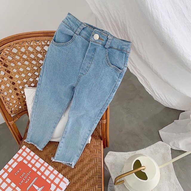 Combo giầy và quần jean