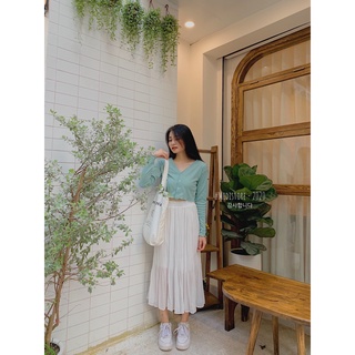 Áo Croptop dài tay cổ V 4 cúc (Ảnh/Video tự chụp)