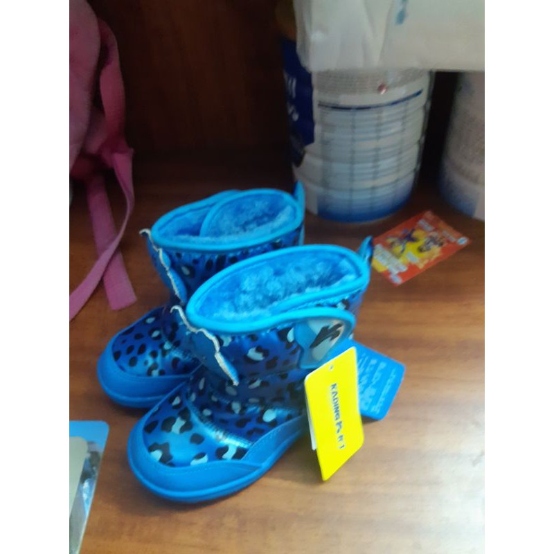 BỐT LÓT LÔNG CHO BÉ