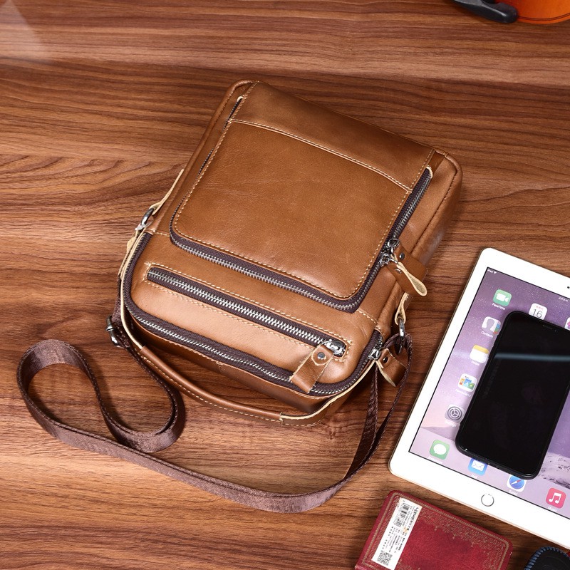 Túi đeo chéo da bò cao cấp màu nâu TC32 thatchatstore kích thước 10inch