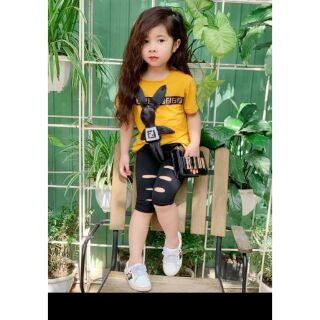 Bộ bé gái thỏ fendy