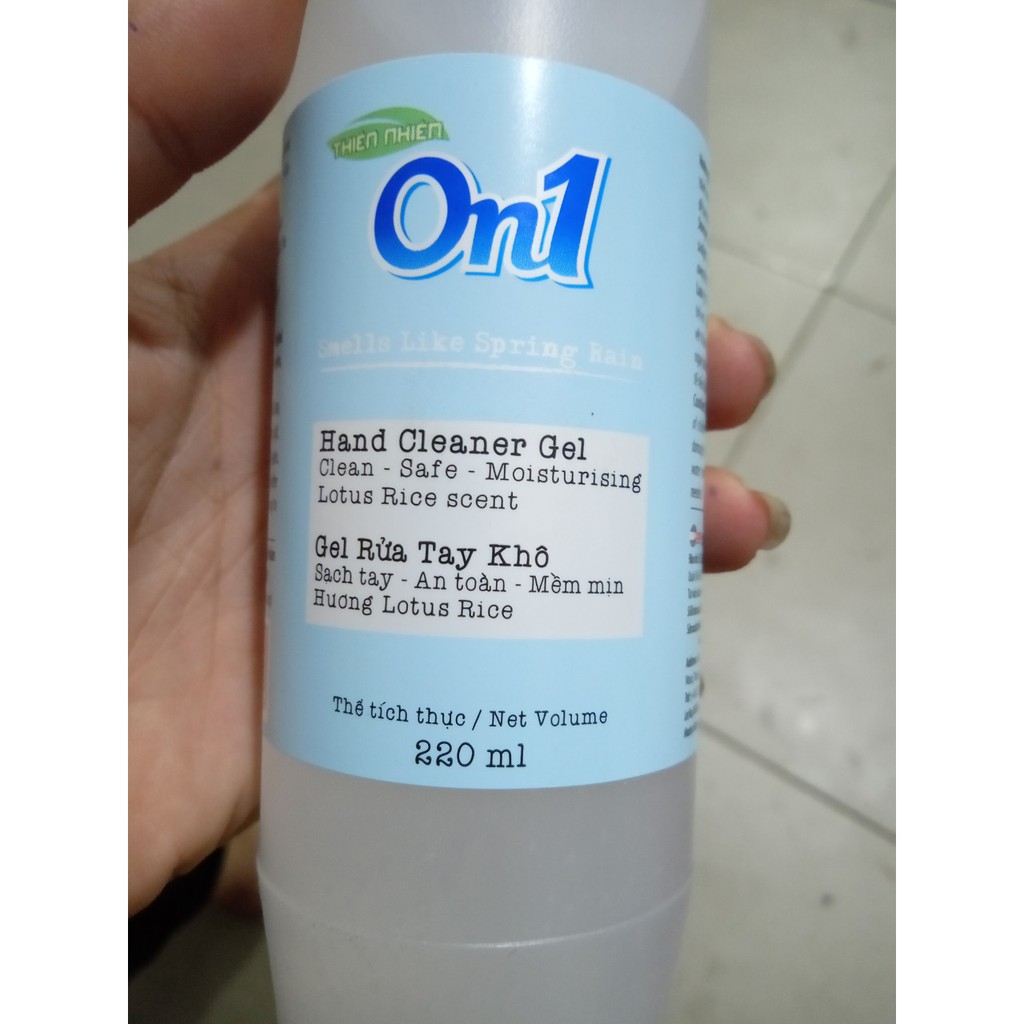 Chai gel rửa tay khô On1 dung tích 220ml