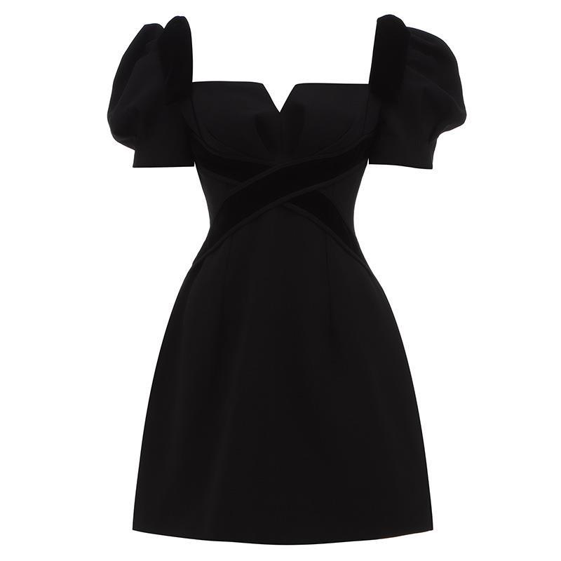Đầm Đen Nhỏ Cao Cấp Nhẹ Phong Cách Thời Trang Sang Trọng Cho Nữ | BigBuy360 - bigbuy360.vn