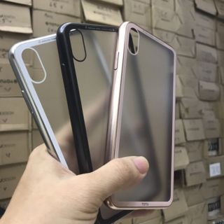 Ốp lưng Iphone Xs Max lưng kính nhám đục viền xi chuẩn màu máy hiệu Totu cao cấp