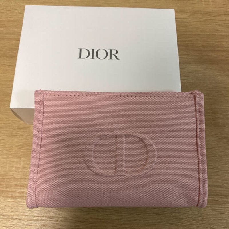 gift Dior túi vải hồng vải có logo dior dập nổi phía trước