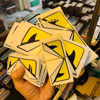 Tem mắt Fendi dán xe siêu ngầu Kích thước 11x5cm