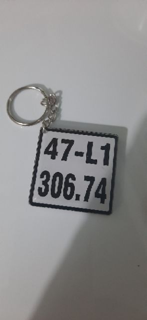 Móc khóa in hình, biển số xe theo yêu cầu chống nước, không phai màu | BigBuy360 - bigbuy360.vn