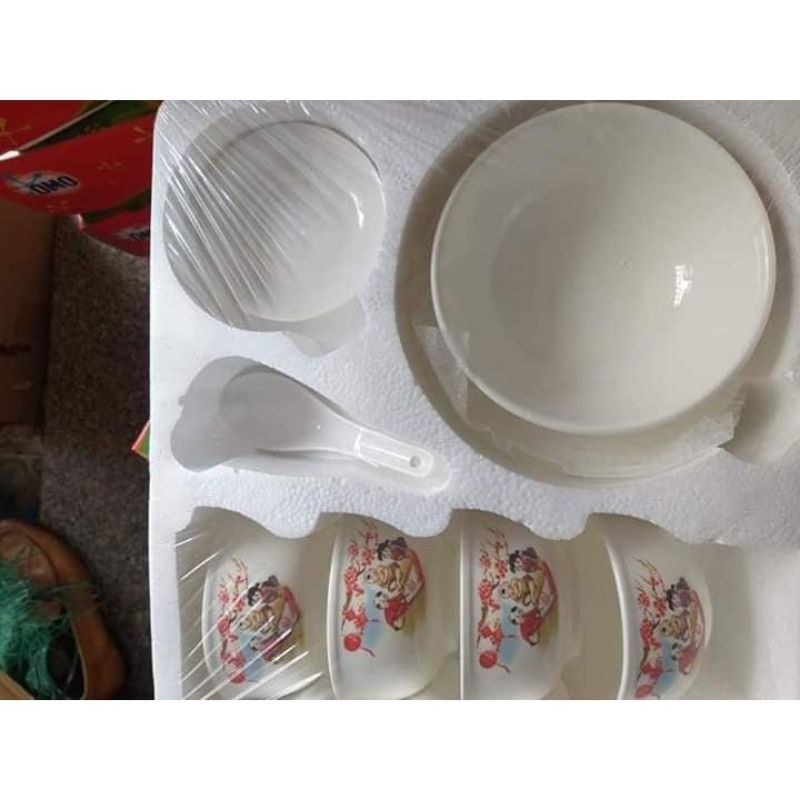 Bộ bàn ăn 9 món tô chén dĩa sứ cao cấp, hàng quà tặng Unilever