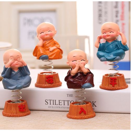 Bộ 4 tượng chú tiểu lắc lư theo xe