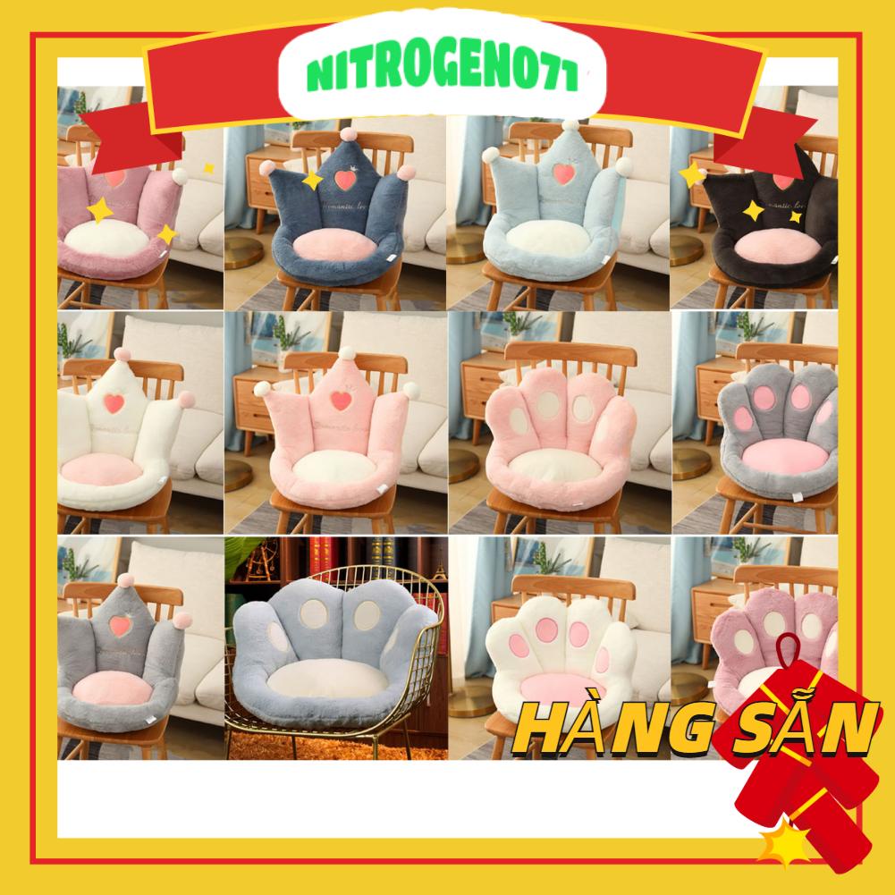 Đệm ghế dễ thương dày One Piece 3D Cosy Warm Pillow cho ghế văn phòng và ở nhà
