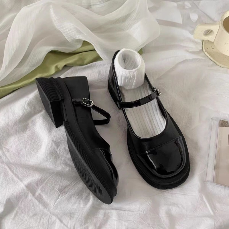 Giầy lolita 2 màu trắng đen thời trang kiểu Hàn Quốc hiện đại cá tính da bóng mịn Ulzzangshop520