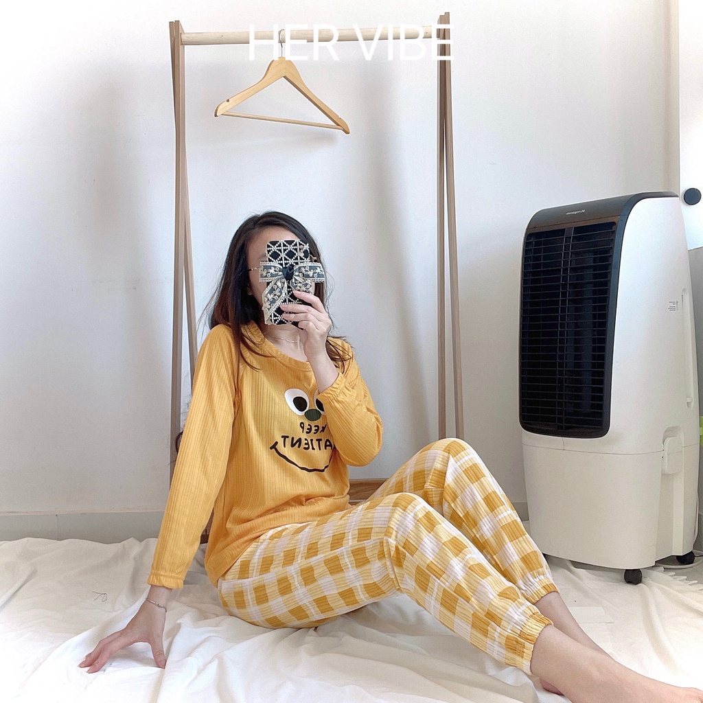 Bộ đồ ngủ pyjama nữ thu đông tay dài quần dài siêu mềm thấm hút - Đồ ngủ nữ mặc nhà dài tay Her Vibe | BigBuy360 - bigbuy360.vn