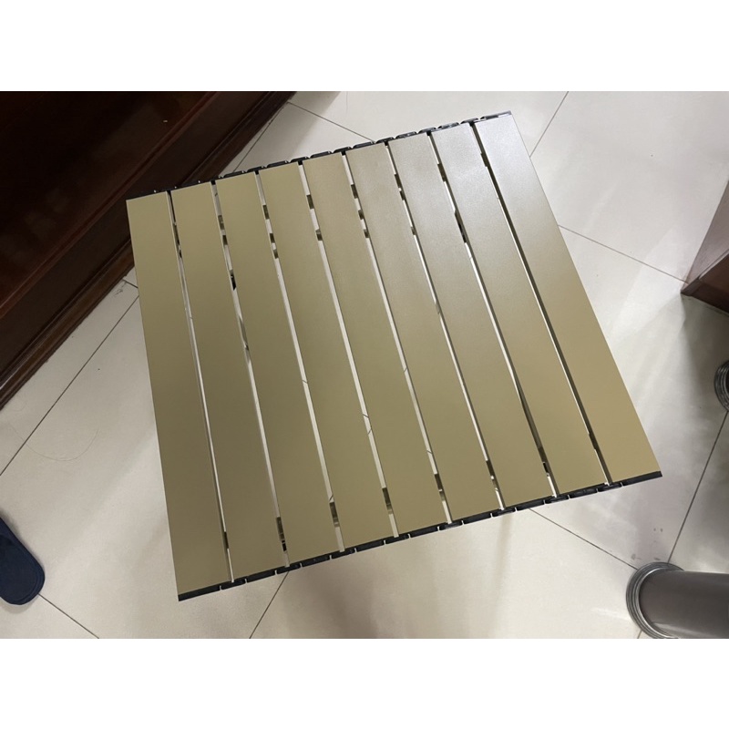 Bàn nhôm xếp gọn cắm trại loại chắc chắn, chịu tải tới 60kg