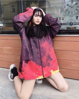 Áo khoác dù loang màu đỏ đen