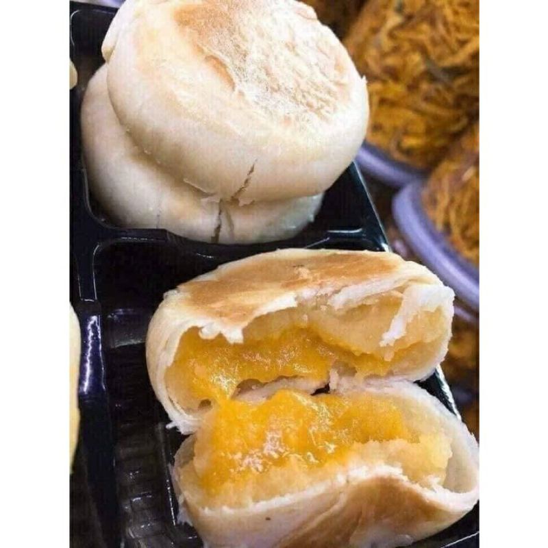 4 cái lớn  Bánh Pía đậu xanh sầu riêng Sóc Trăng Khánh Phát