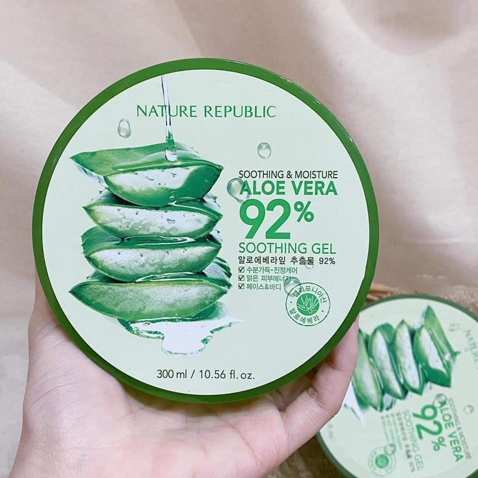 Gel nha đam Nature Republic Smoothing &amp; Moisture Aloe Vera 92 % 300ml