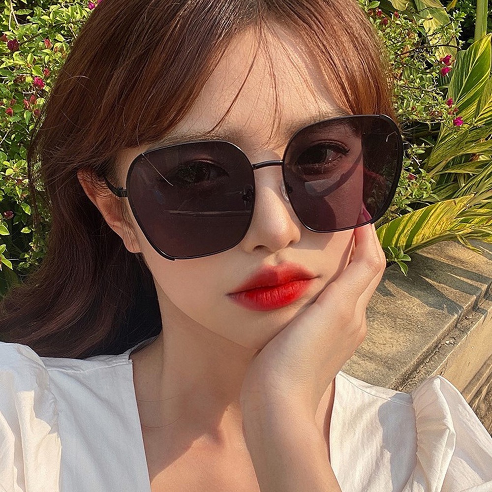 Kính Mát Chống Tia UV Kiểu Dáng Thời Trang