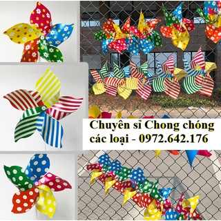 100 chong chóng 5 lá nhựa hoa văn đủ màu 25 cm dây treo