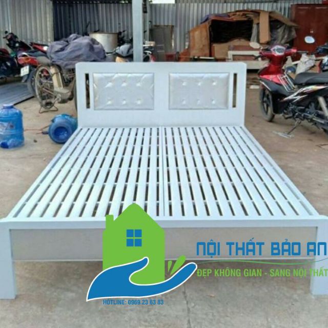 Giường sắt hộp kiểu gỗ kích thước 1m6