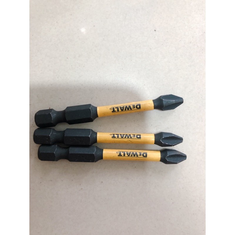 Mũi vít ph2 dewalt dài 5-7cm