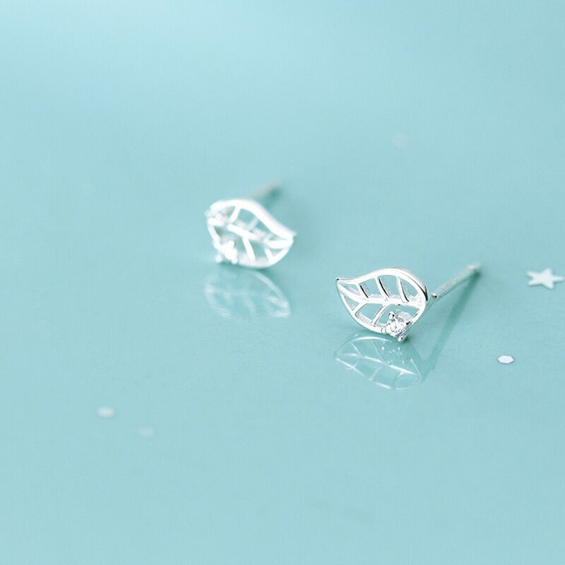 Bông Tai Mạ Bạc 925 Hình Chiếc Lá Đính Đá Phong Cách Hàn Quốc ANTA Jewelry - ATJ7003