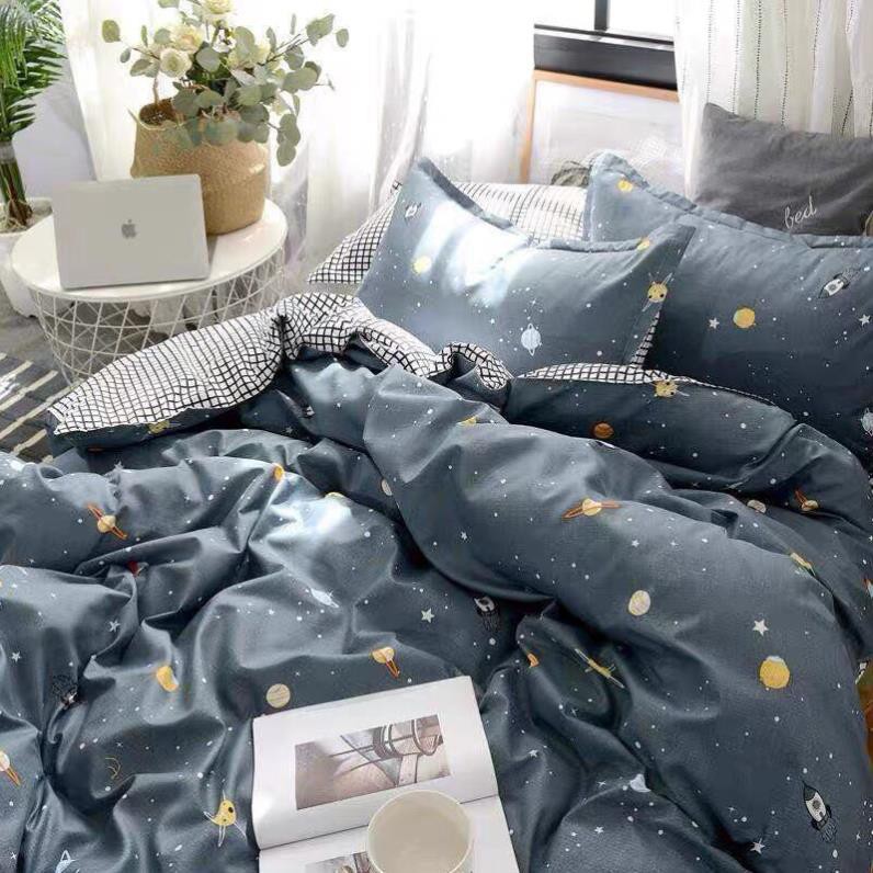 Chăn ga gối cotton poly Vũ Trụ nhập khẩu bộ 4 món Chăn, ga , 2 vỏ gối Happy Bedding