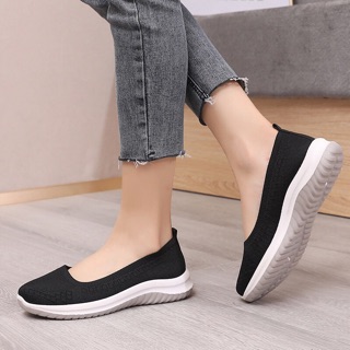 Giày slip on lưới