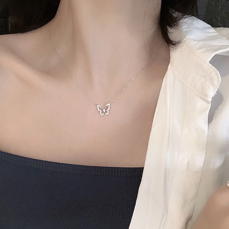 Vòng cổ Mặt Bướm Đính Đá Thời Trang Sang Trọng