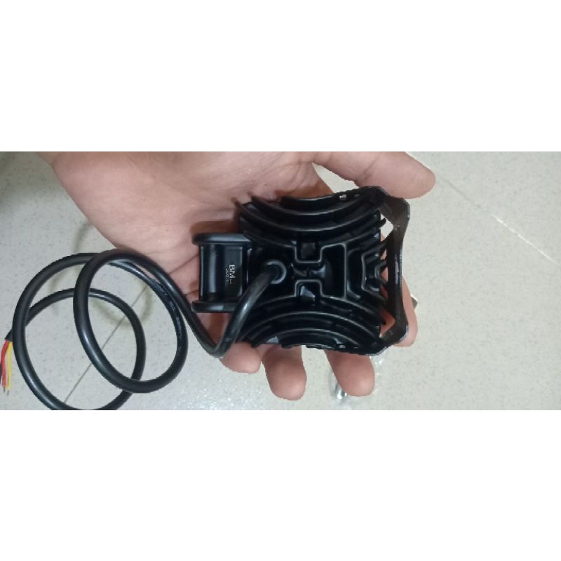 ĐÈN TRỢ SÁNG P56 - Hàng Mới Về Cos Vàng Pha Trắng Lắp Xe Máy , Ô TôTô