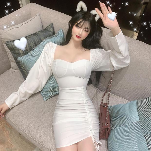 Đầm trắng nữ dáng ôm tay dài Emilyshop